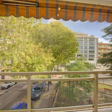 Elegant Apt W/2 Terraces/Mins To Beach & Shops アンティーブ エクステリア 写真