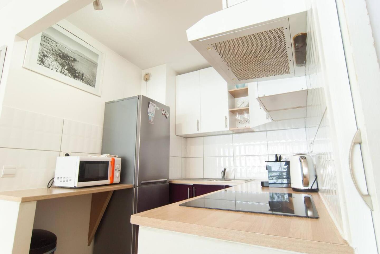 Elegant Apt W/2 Terraces/Mins To Beach & Shops アンティーブ エクステリア 写真